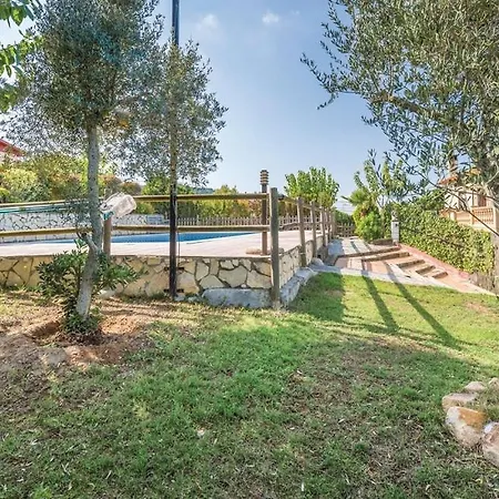 Margarida Villa Mont Barbat